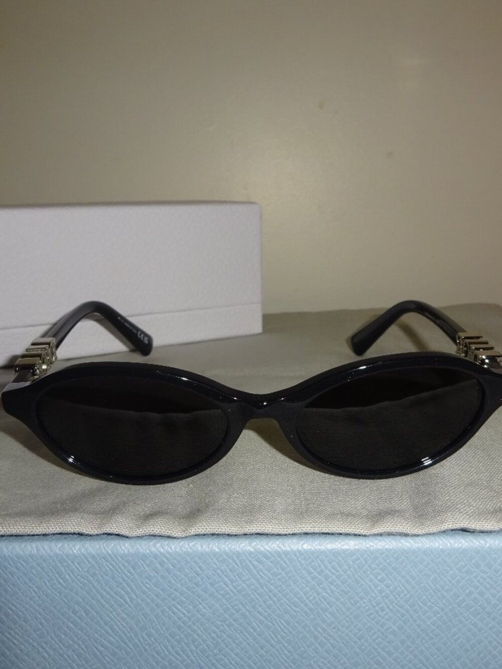 DIOR Sunglasses - Picture 4 of 8